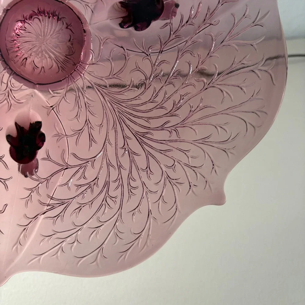 Vintage Indiana Glass Tiara Sandwich Plum Purple 3 Footed Scalloped‎ Bowl 10.5